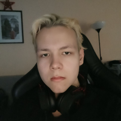 Лунев Владимир Владимирович, 19 лет, Саект-Петербург