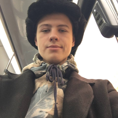 Ампилогов Максим Михайлович, 22 года, Москва